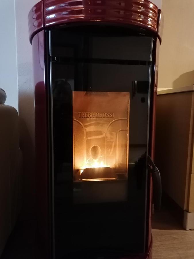 Casa Vacanze La Ca Del Cunfec 손드리오 외부 사진